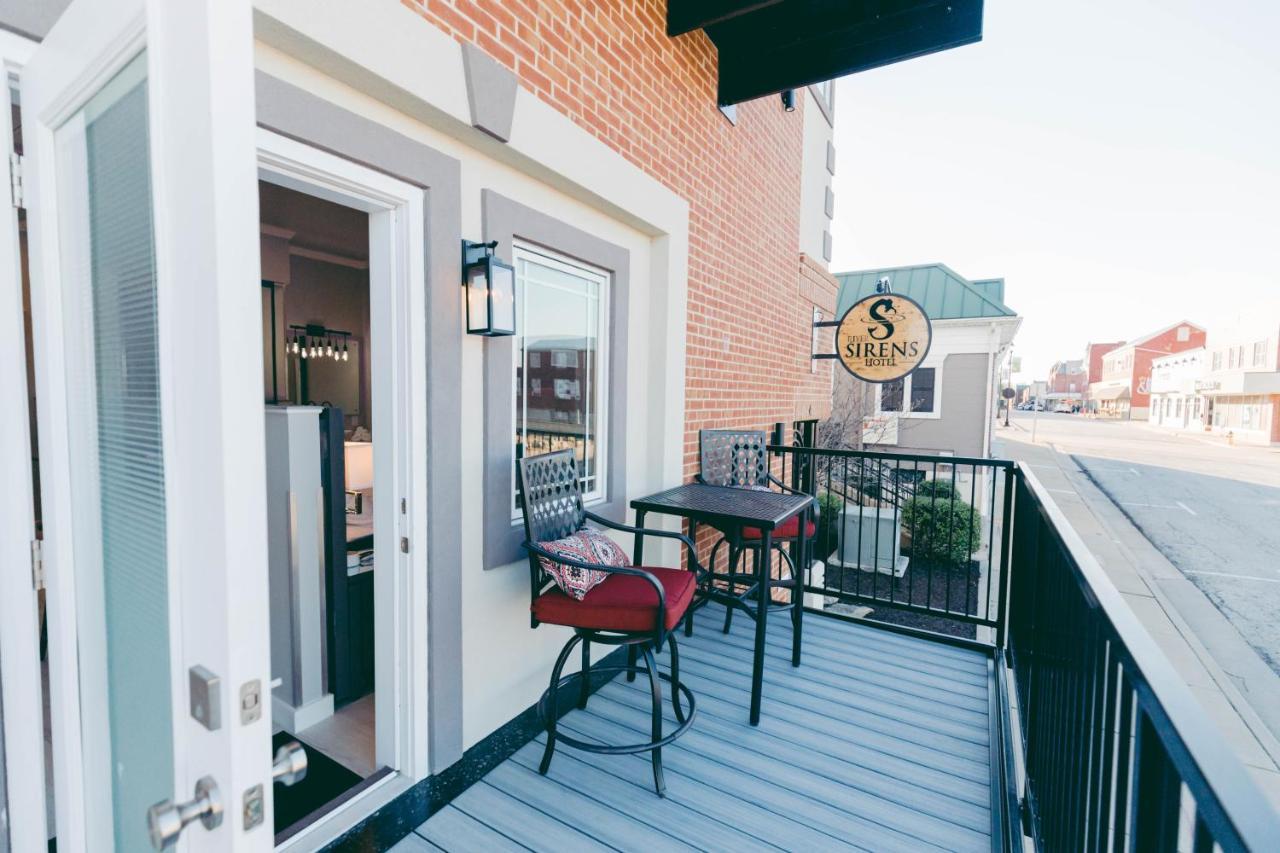 River Sirens Hotel-Contactless Check In Hotel Washington Exterior photo